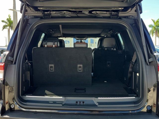 Certified 2023 Lincoln Navigator Reserve AWD/4WD image 12