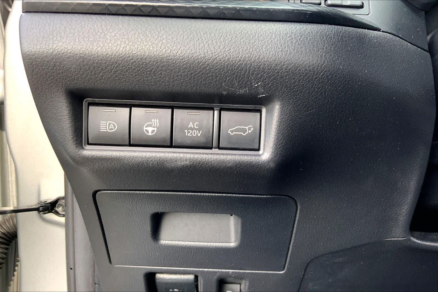 Certified 2024 Toyota Grand Highlander AWD Hybrid image 33