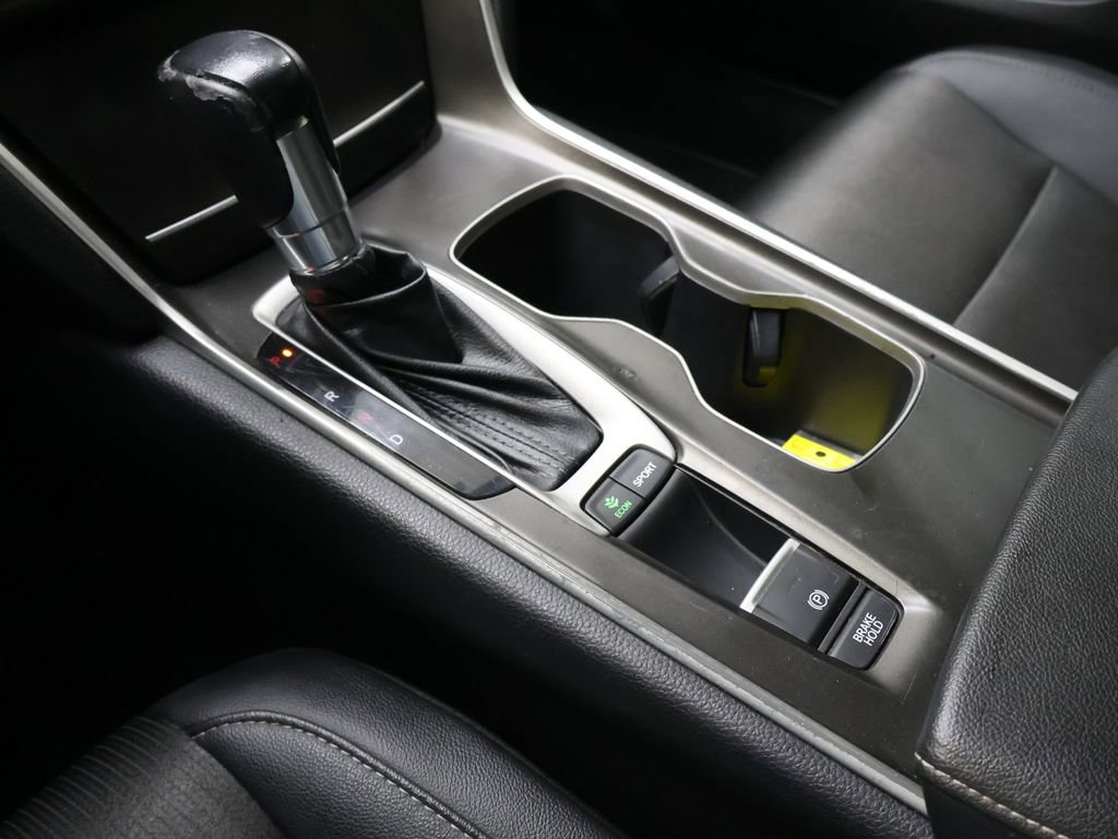 Used 2020 Honda Accord Sport image 24