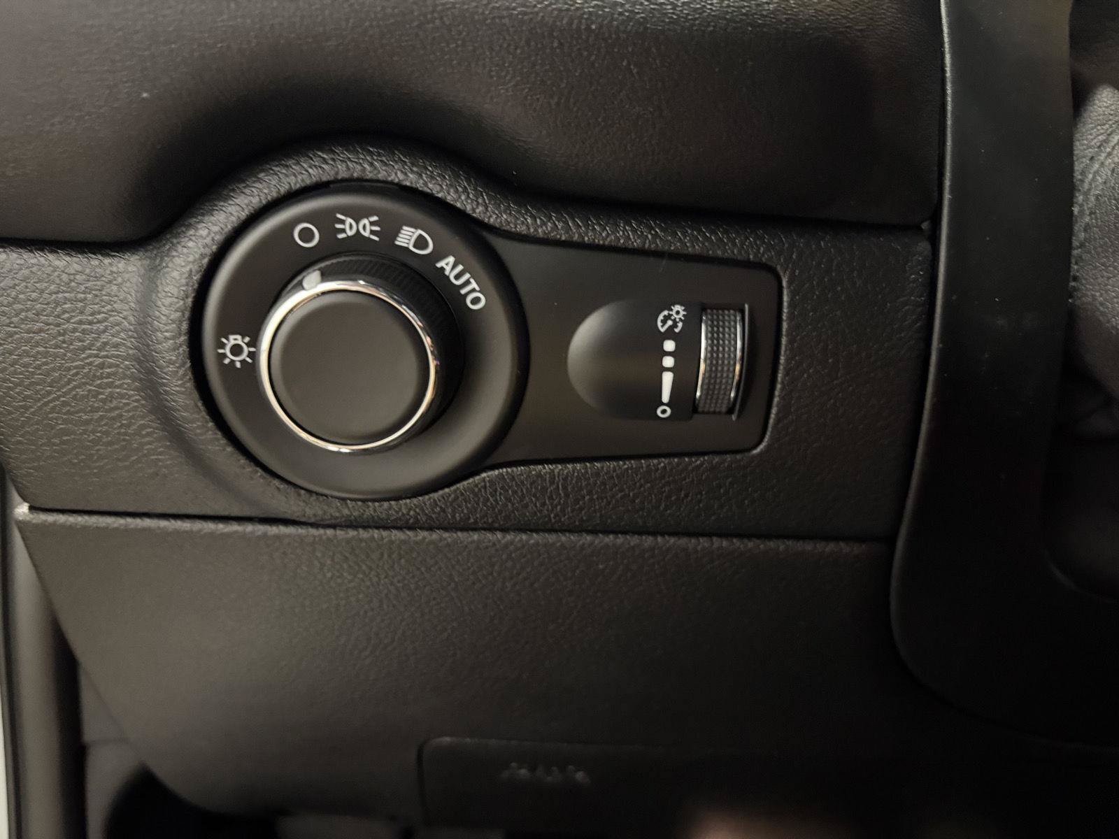 Used 2025 Dodge Durango SRT Hellcat AWD/4WD image 19