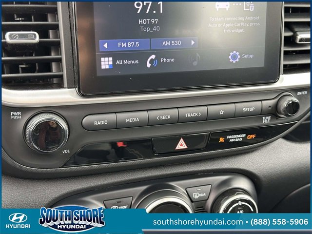 Certified 2022 Hyundai Venue SEL image 28