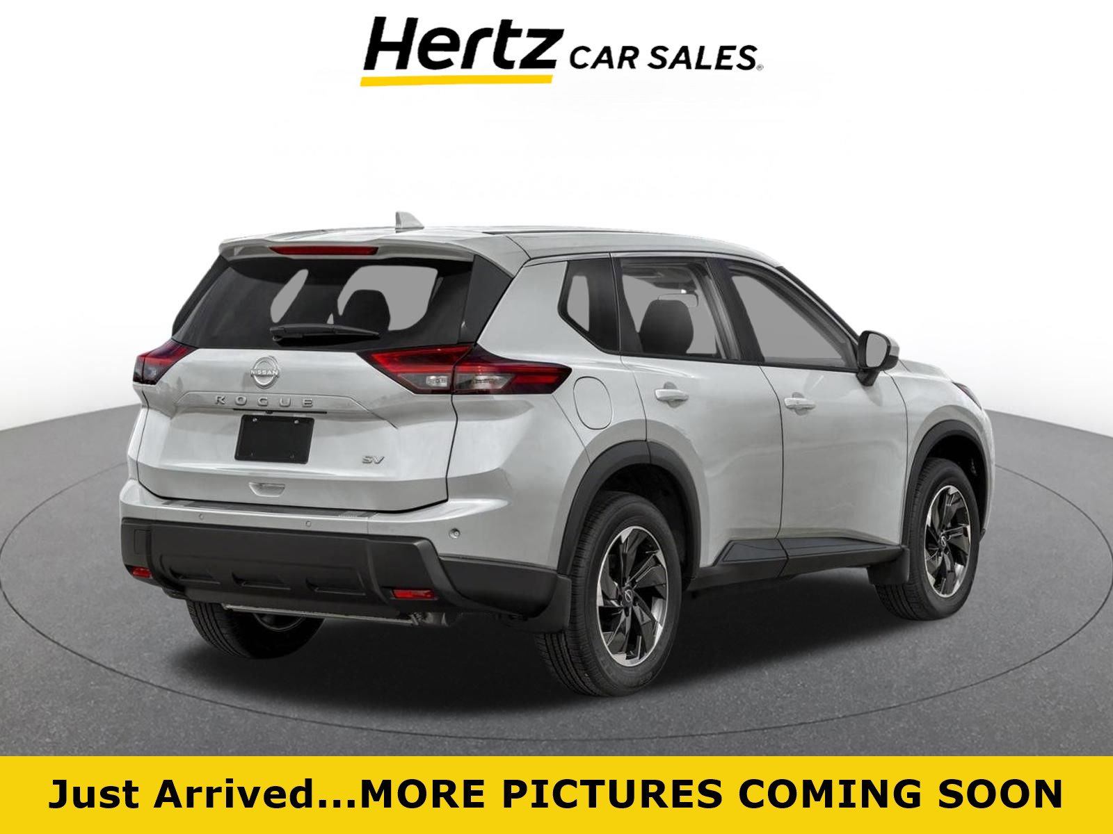 Used 2025 Nissan Rogue SV AWD/4WD image 1
