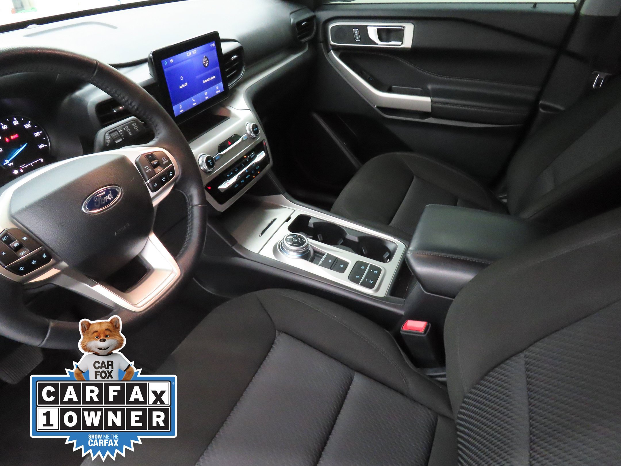 Used 2024 Ford Explorer XLT RWD image 20