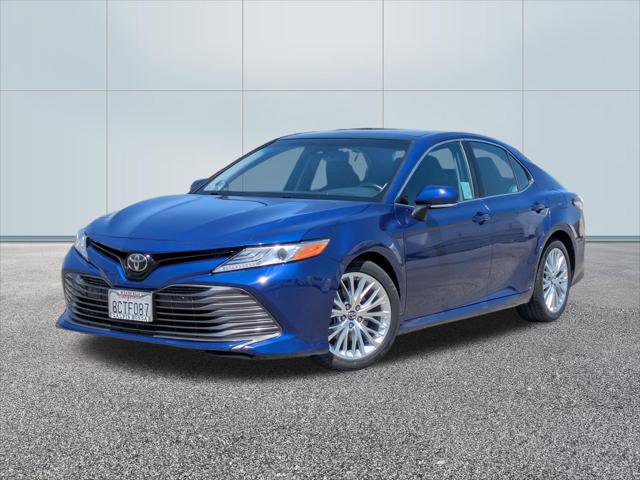 Used 2018 Toyota Camry XLE FWD image 1