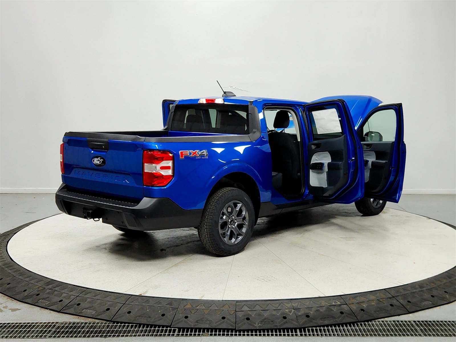 New 2025 Ford Maverick XLT w/ XLT Luxury Package image 15