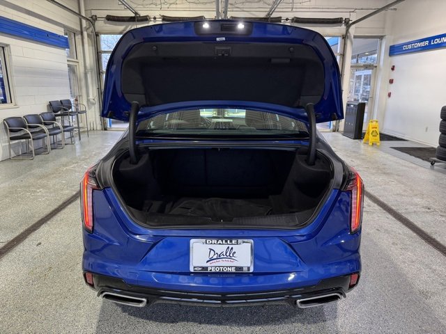 Used 2023 Cadillac CT4 Sport image 11