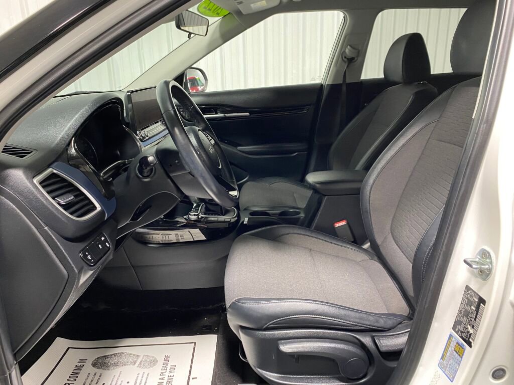Used 2022 Kia Seltos S image 9