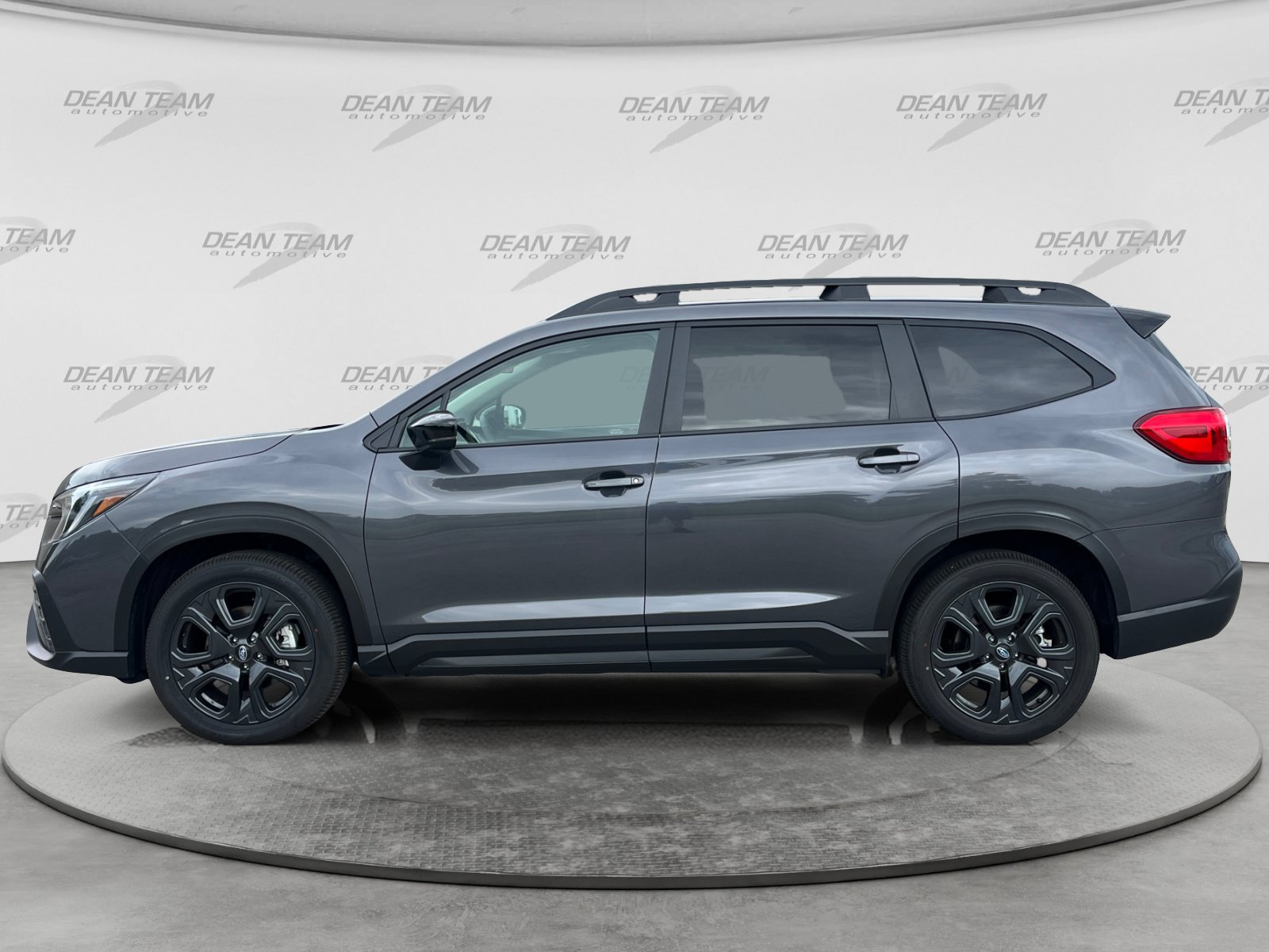 Certified 2025 Subaru Ascent Onyx Edition w/ Popular Package #2 AWD/4WD image 4