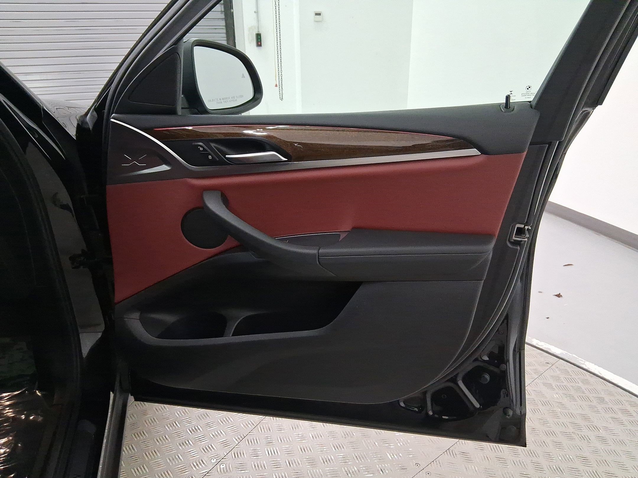 Used 2022 BMW X4 xDrive30i w/ Parking Assistance Package image 32