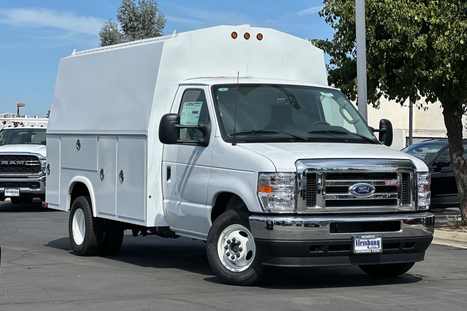 New 2025 Ford E-350 and Econoline 350 Super Duty w/ Power Equipment Group video 2