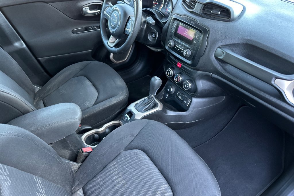 Used 2017 Jeep Renegade Sport w/ Power & Air Group AWD/4WD image 18