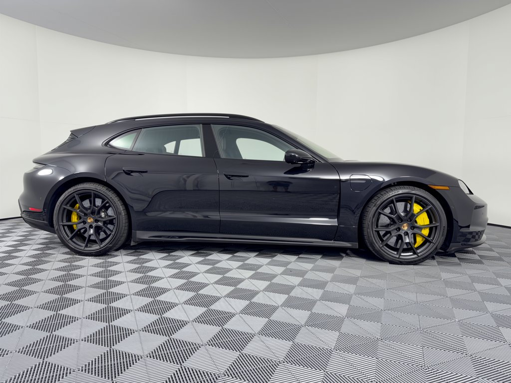 New 2025 Porsche Taycan GTS AWD/4WD image 8