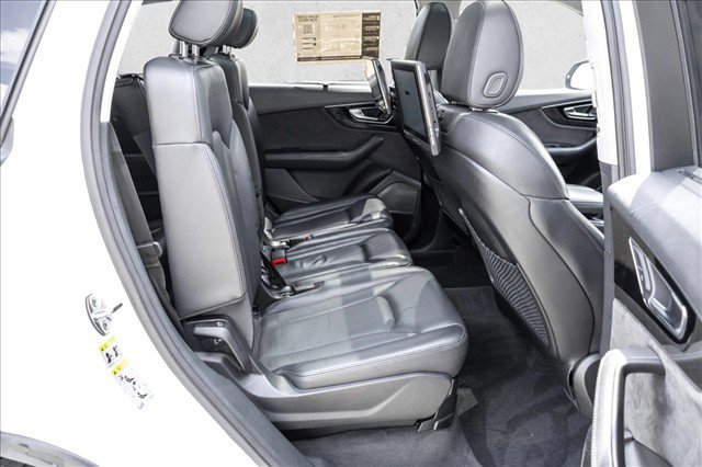 Used 2018 Audi Q7 3.0T Prestige AWD/4WD image 26