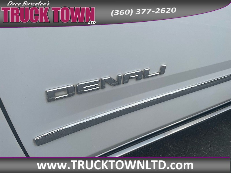 Used 2019 GMC Yukon Denali w/ Denali Ultimate Package AWD/4WD image 42