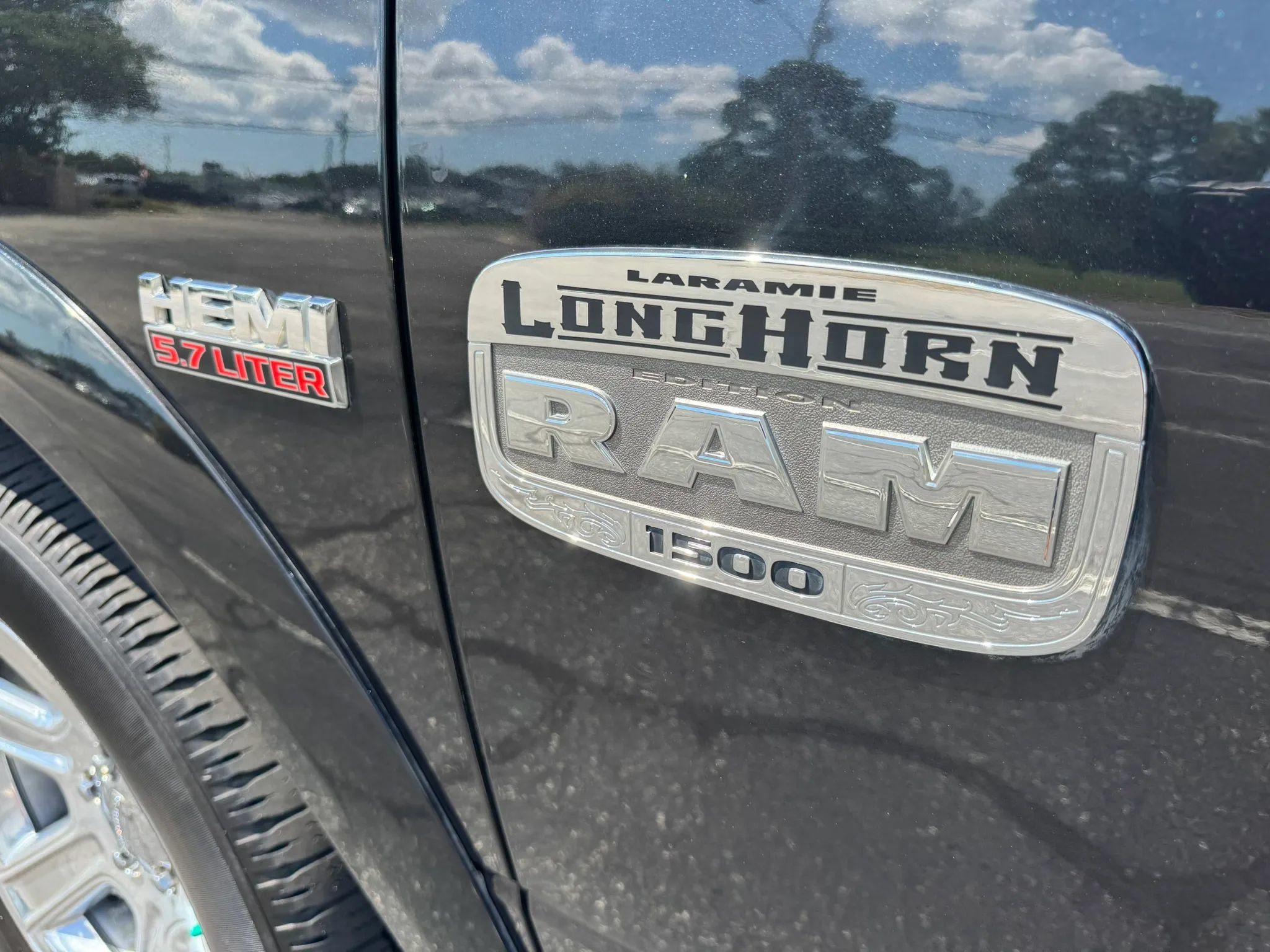 Used 2016 RAM 1500 Laramie Longhorn w/ Convenience Group RWD image 12
