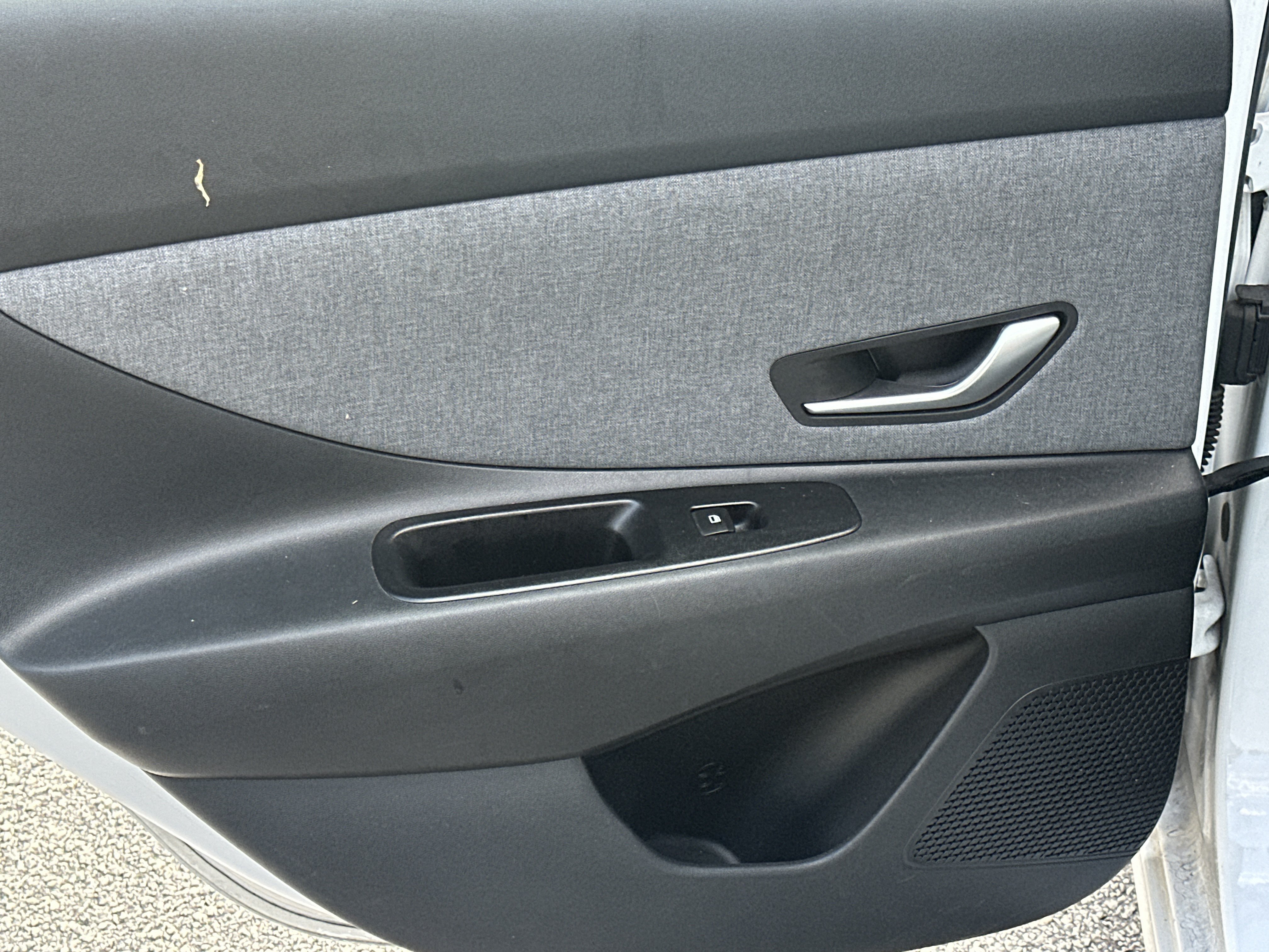 Used 2024 Hyundai Elantra Limited FWD image 21