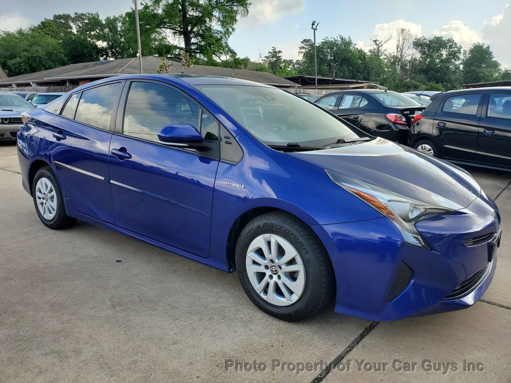 Used 2017 Toyota Prius Two FWD image 6