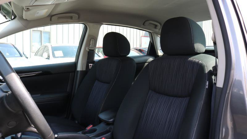 Used 2019 Nissan Sentra SV FWD image 7