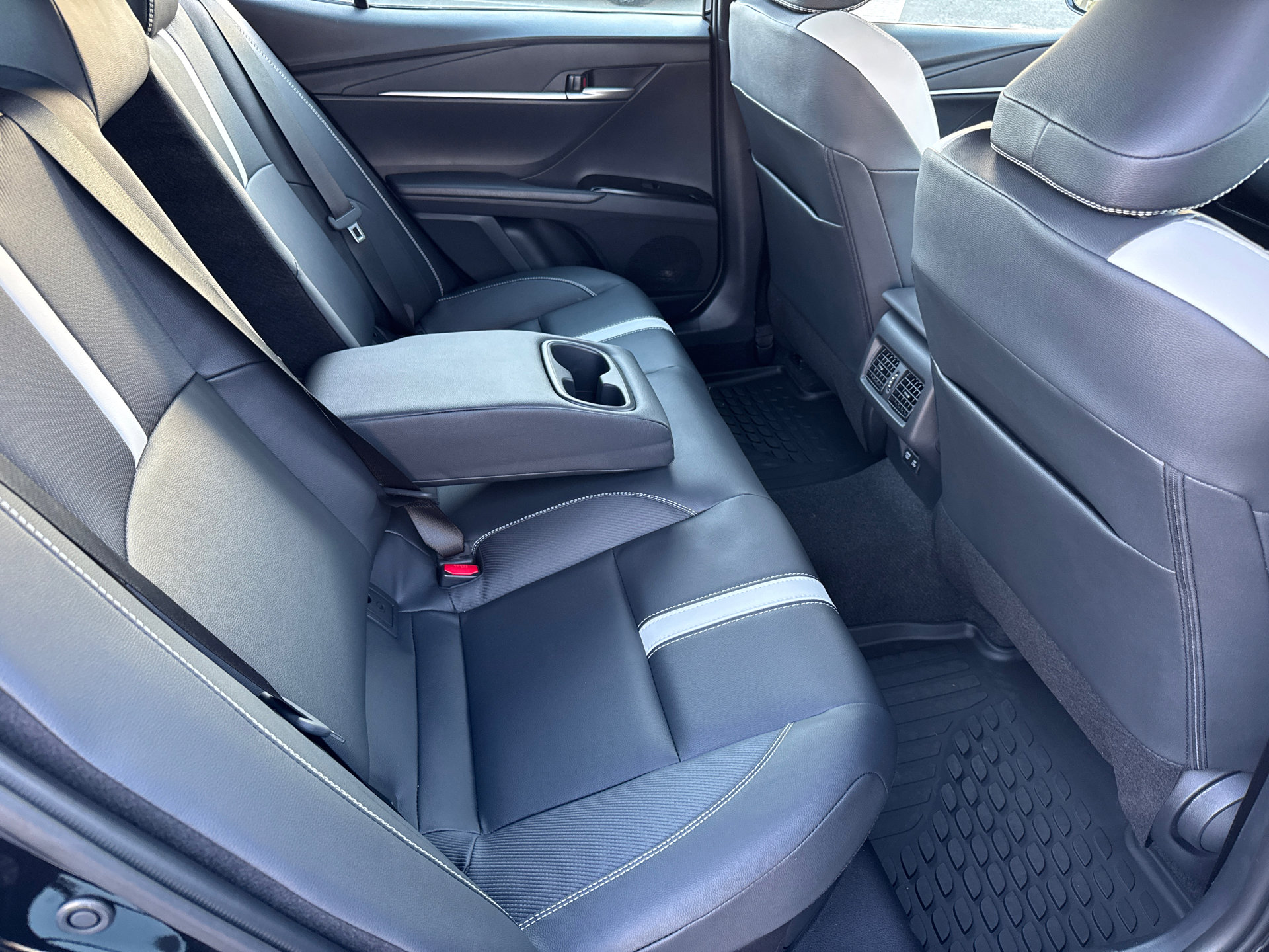 Certified 2026 Toyota Camry SE image 19