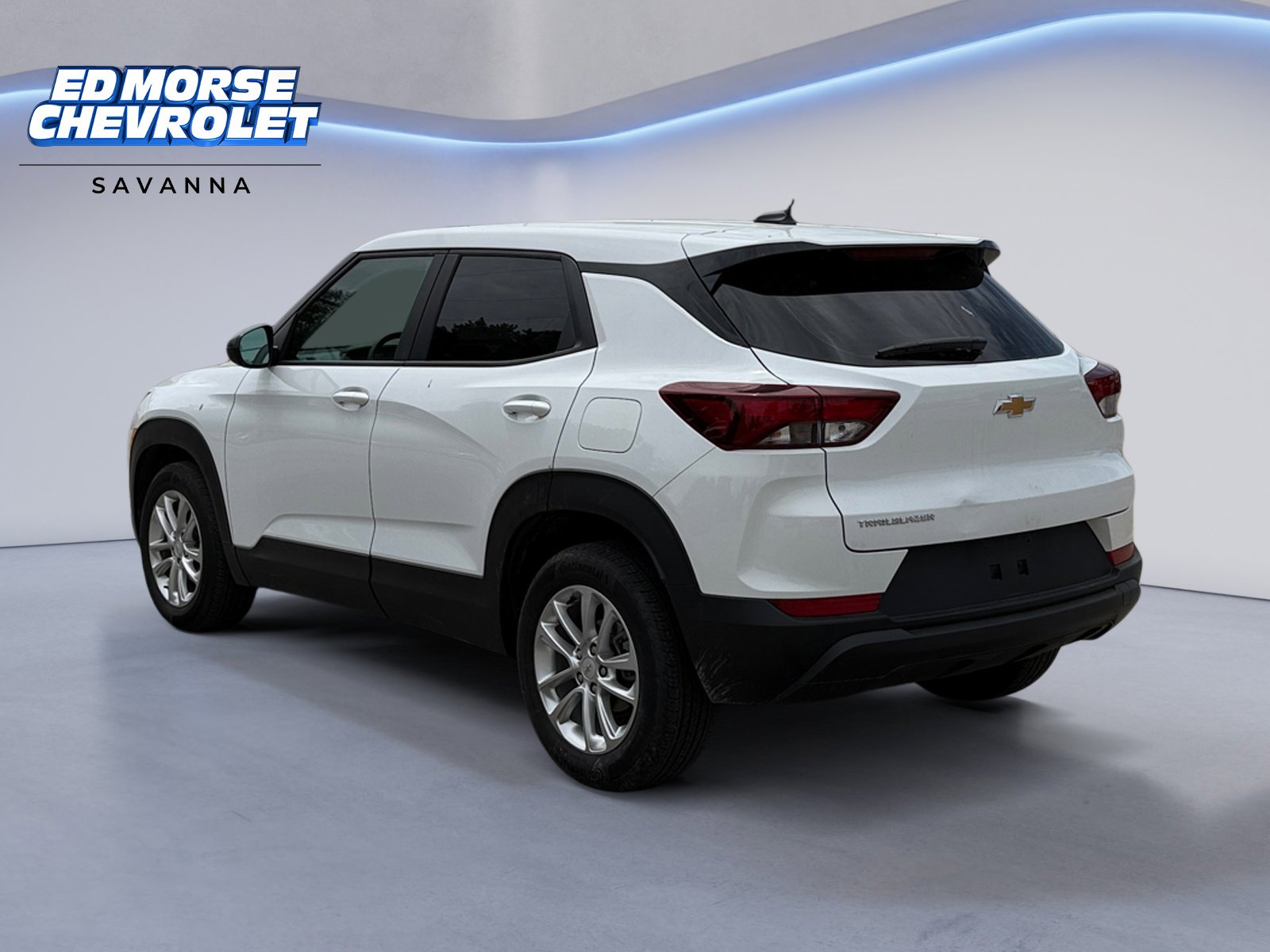 Used 2025 Chevrolet TrailBlazer LS image 3