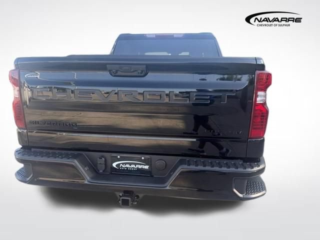 New 2026 Chevrolet Silverado 1500 Custom w/ Turbomax Blackout Package RWD image 5