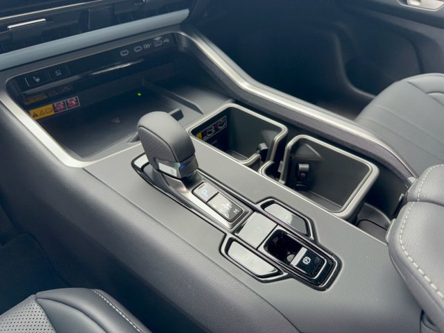 New 2026 Lexus TX 500h AWD w/ Technology Package image 22