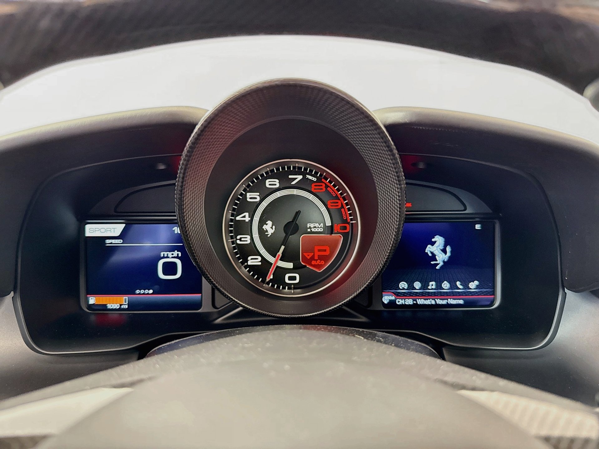 Certified 2022 Ferrari F8 Tributo RWD image 11