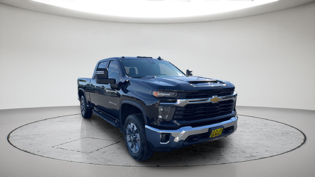 Used 2024 Chevrolet Silverado 2500 LT w/ All Star Edition AWD/4WD image 3