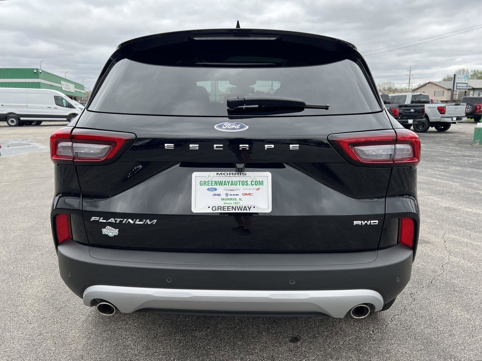 Used 2023 Ford Escape Platinum image 5