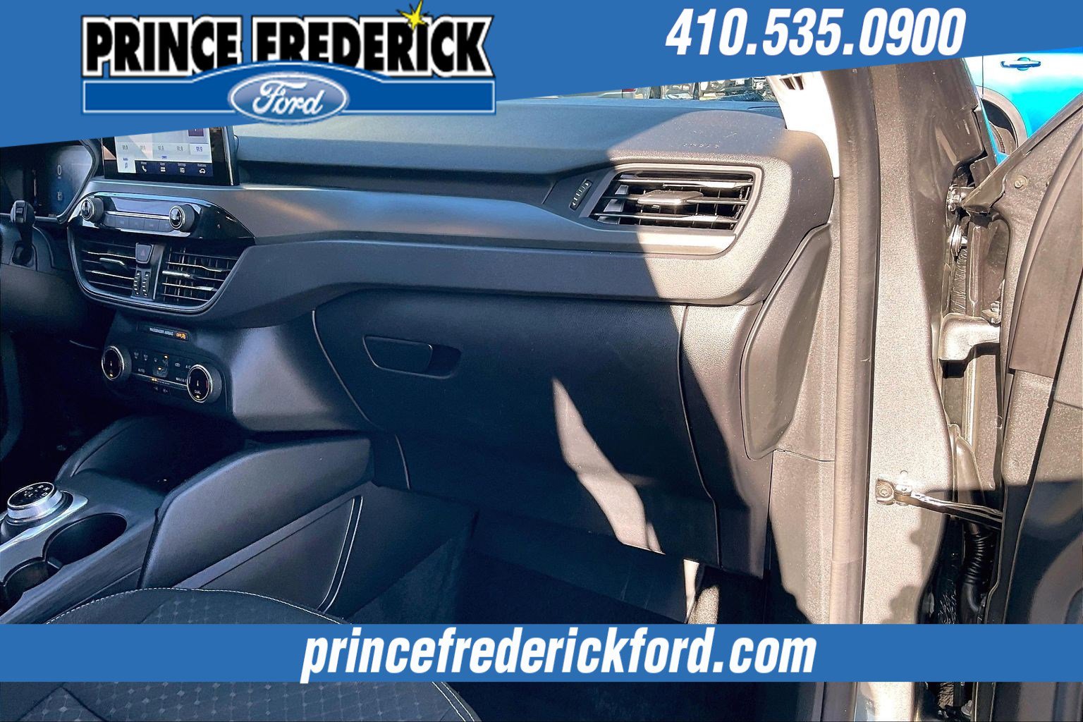 Used 2025 Ford Escape Active image 15