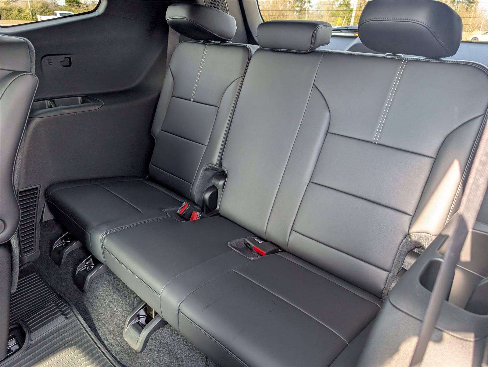 New 2026 GMC Acadia Elevation w/ Black Edition FWD image 31