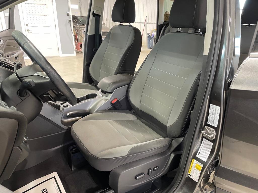 Used 2016 Ford Escape SE FWD image 10