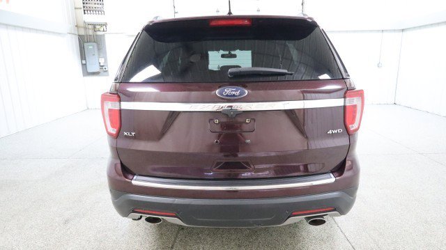Used 2018 Ford Explorer XLT w/ Equipment Group 202A image 8