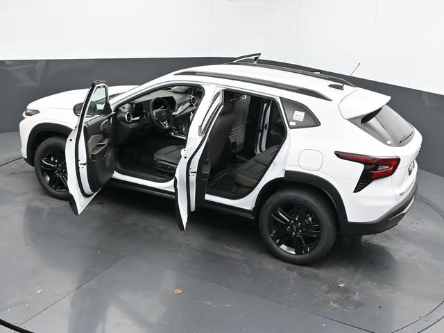 New 2026 Chevrolet Trax ACTIV FWD image 60
