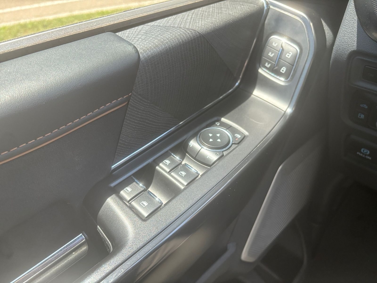 Used 2022 Ford F150 Platinum w/ Equipment Group 701A High AWD/4WD image 20