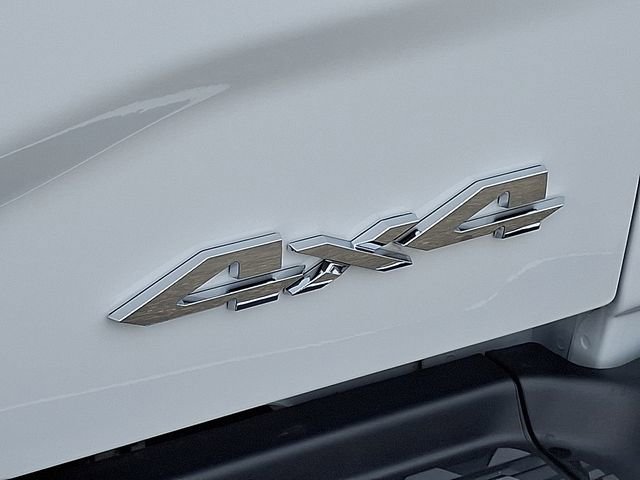 Used 2024 RAM 2500 Tradesman w/ Chrome Appearance Group image 24