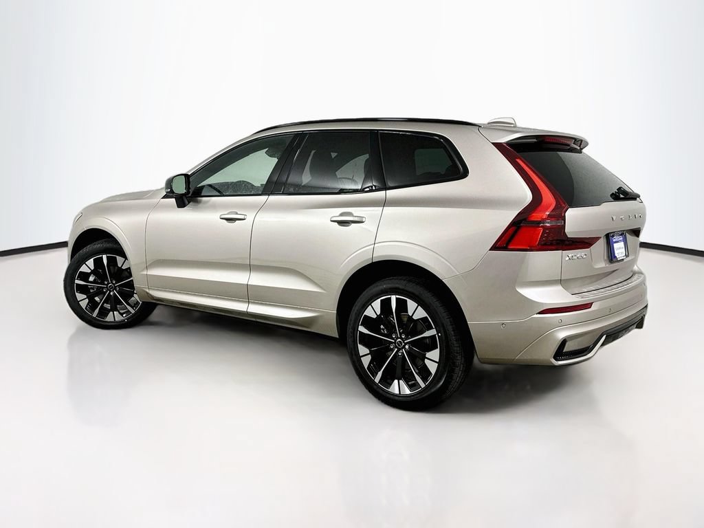 Used 2026 Volvo XC60 B5 Plus w/ Protection Package Premier AWD/4WD image 6