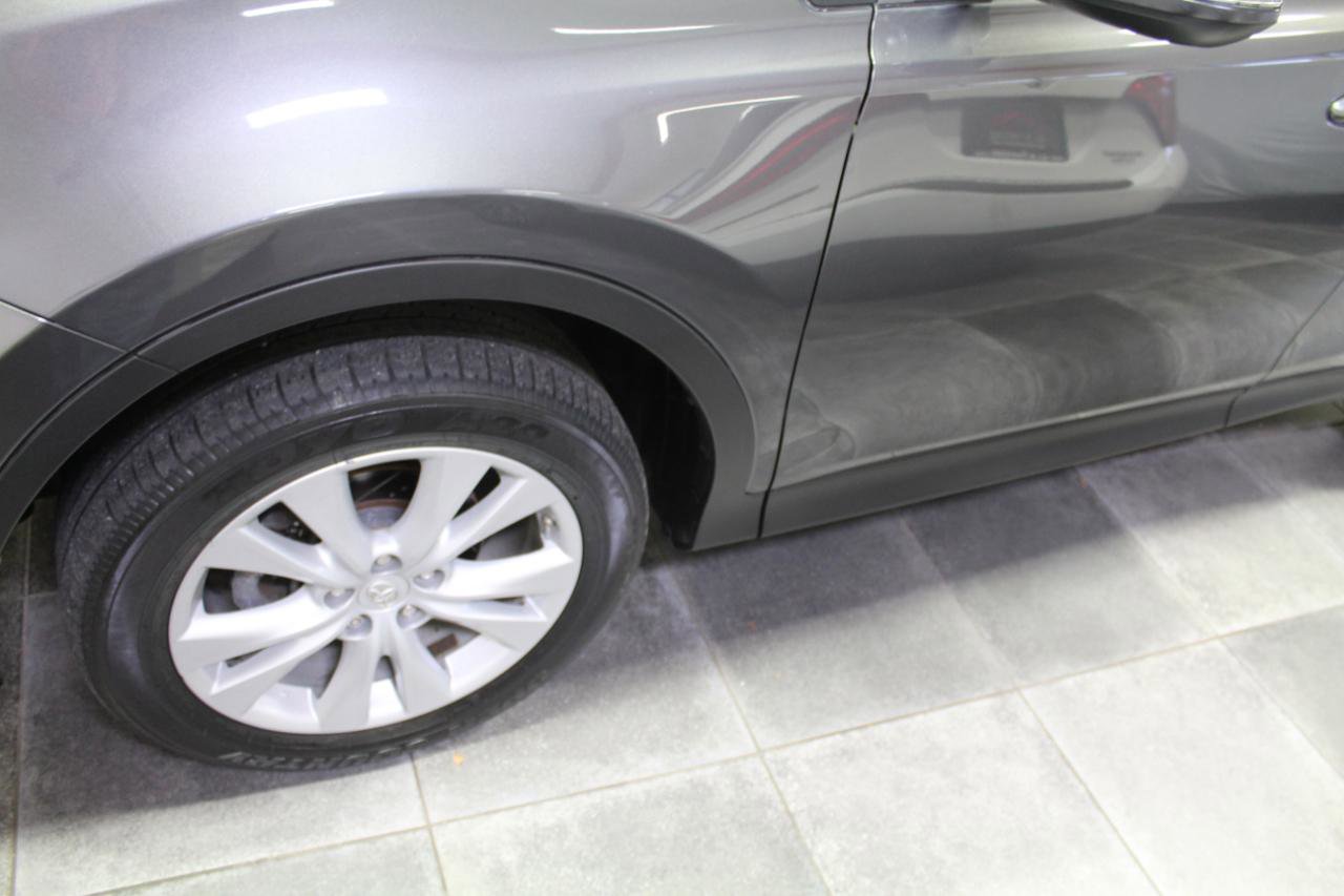 Used 2015 Toyota RAV4 Limited w/ Technology Package image 33