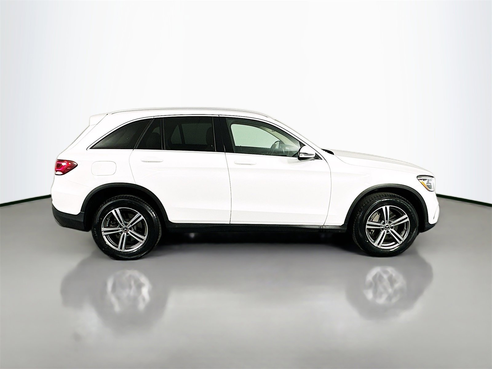 Used 2020 Mercedes-Benz GLC 300 4MATIC image 8