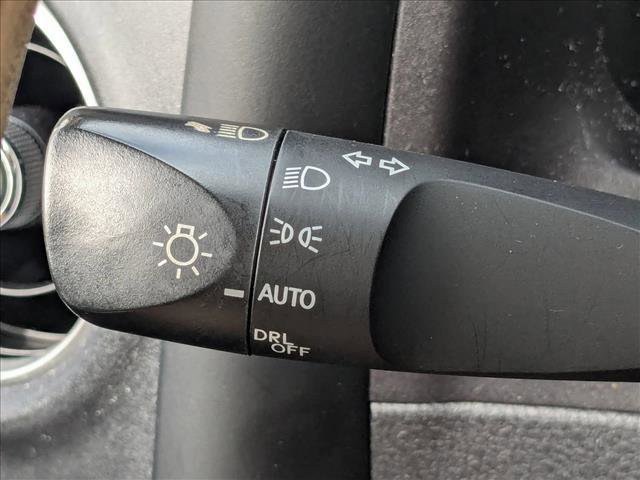 Used 2019 Toyota Corolla LE FWD image 13