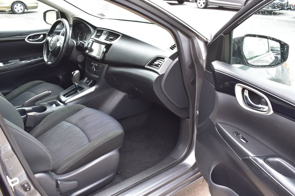 Used 2019 Nissan Sentra SV FWD image 15