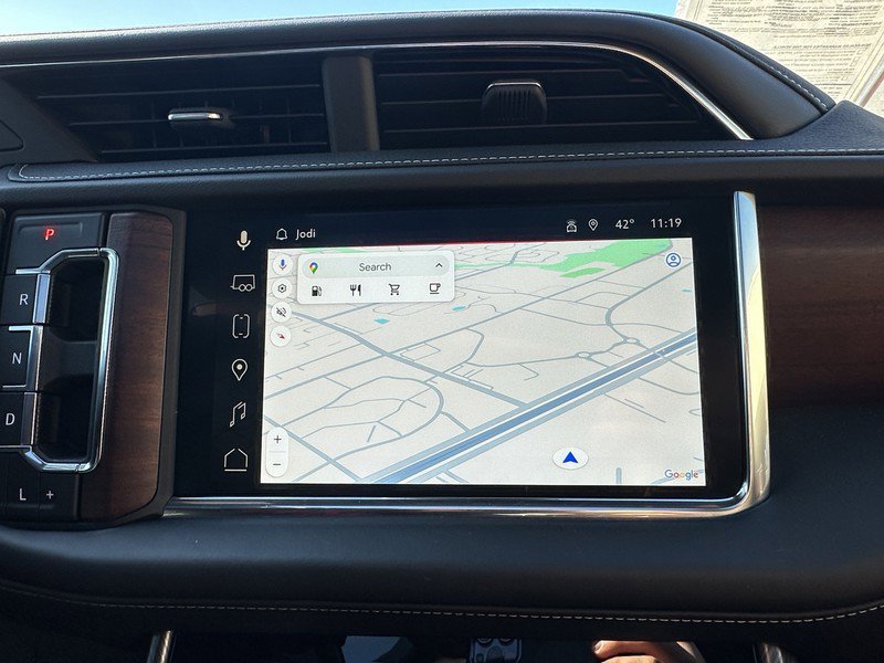 Used 2023 GMC Yukon Denali Ultimate image 29