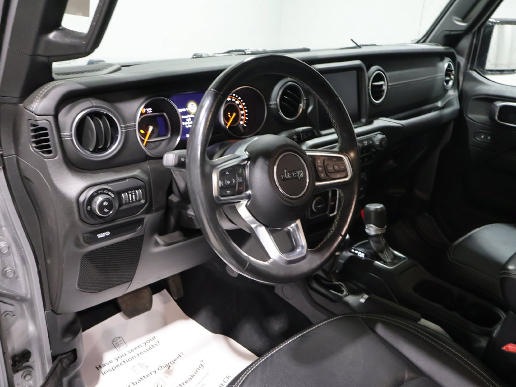 Certified 2020 Jeep Gladiator Overland AWD/4WD image 14