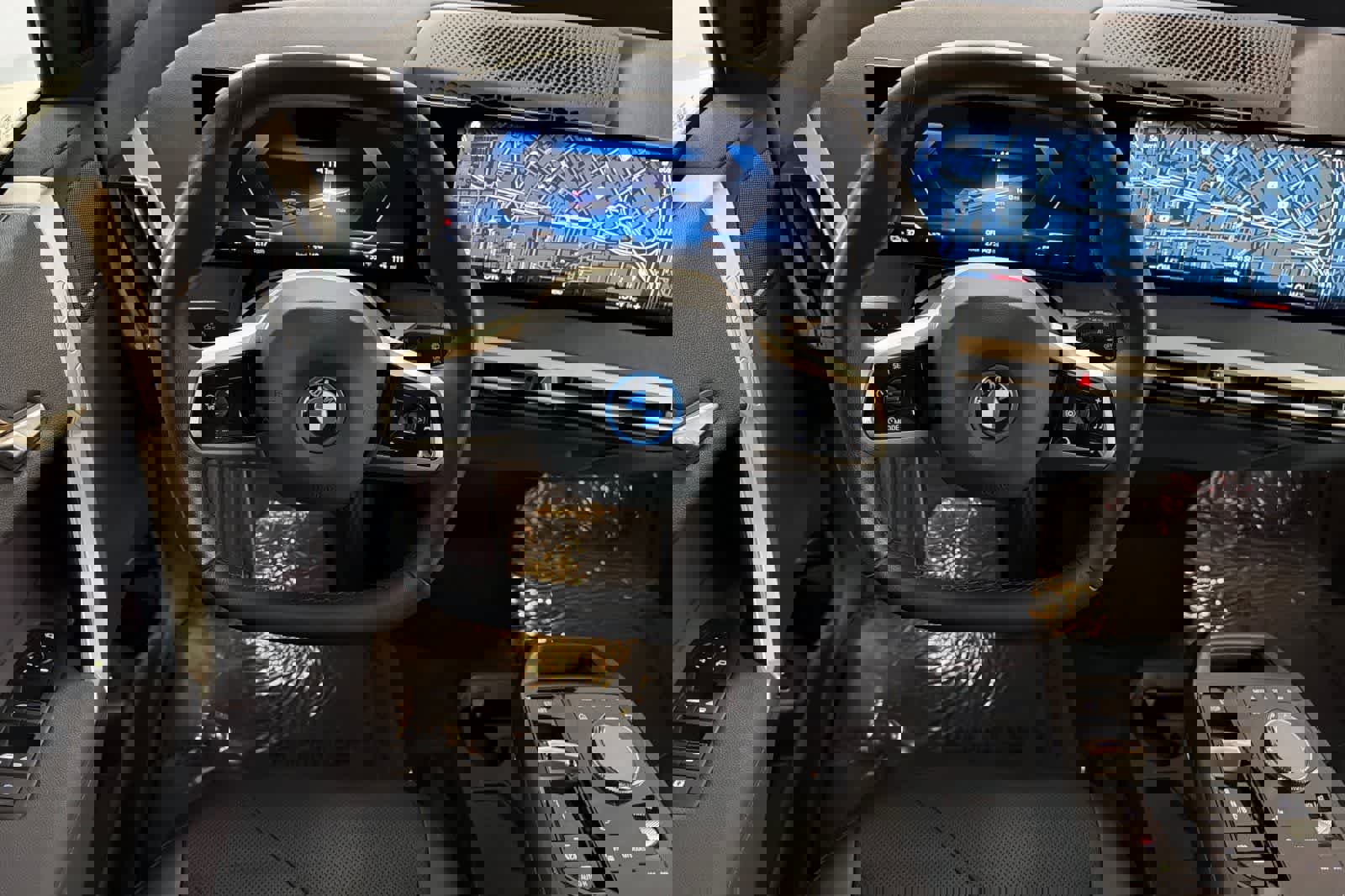 Used 2023 BMW iX xDrive50 w/ Sport Package image 14