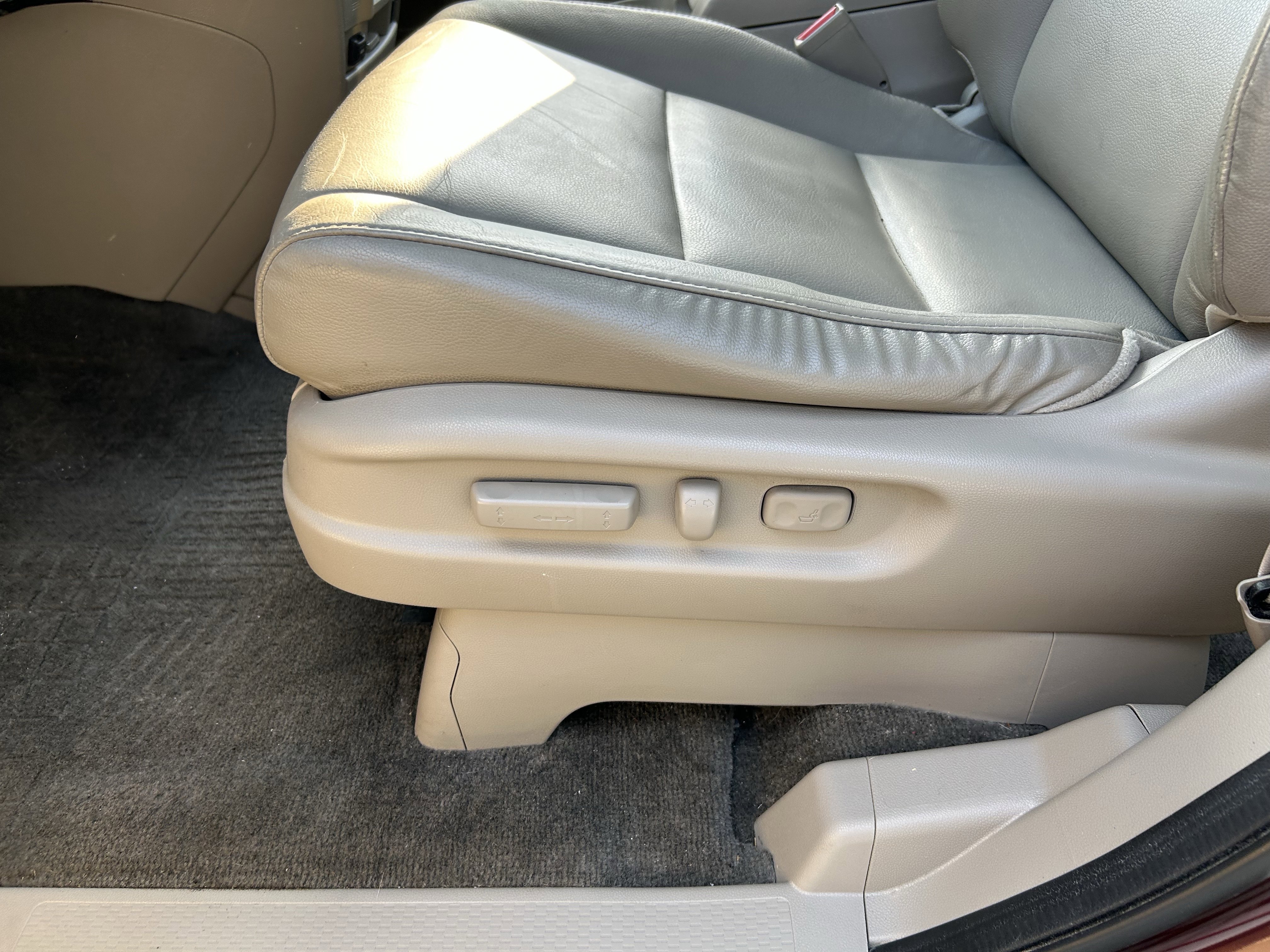 Used 2015 Honda Odyssey EX-L image 22