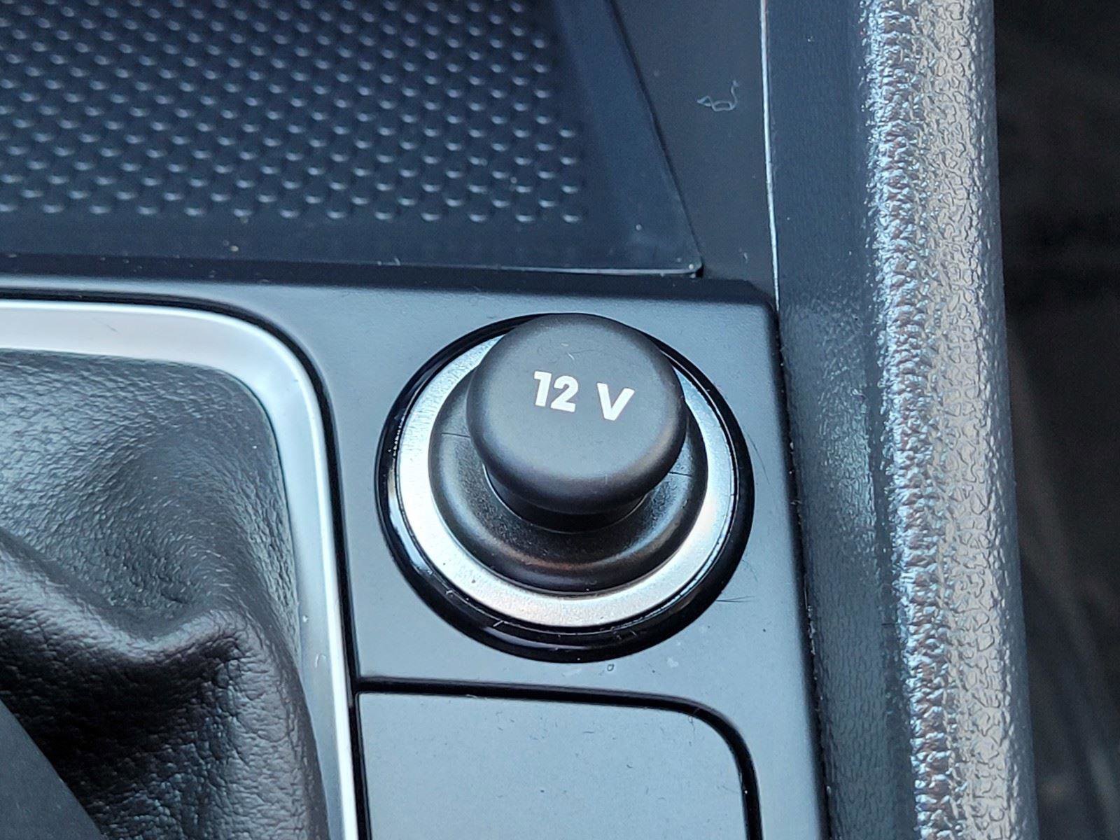 Used 2024 Volkswagen Jetta S image 15