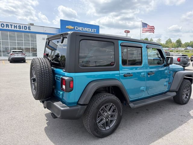 Used 2024 Jeep Wrangler Unlimited Sport AWD/4WD image 6