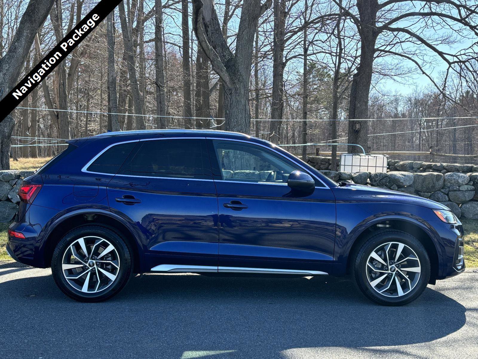 Used 2021 Audi Q5 Premium Plus w/ Premium Plus Package AWD/4WD image 2