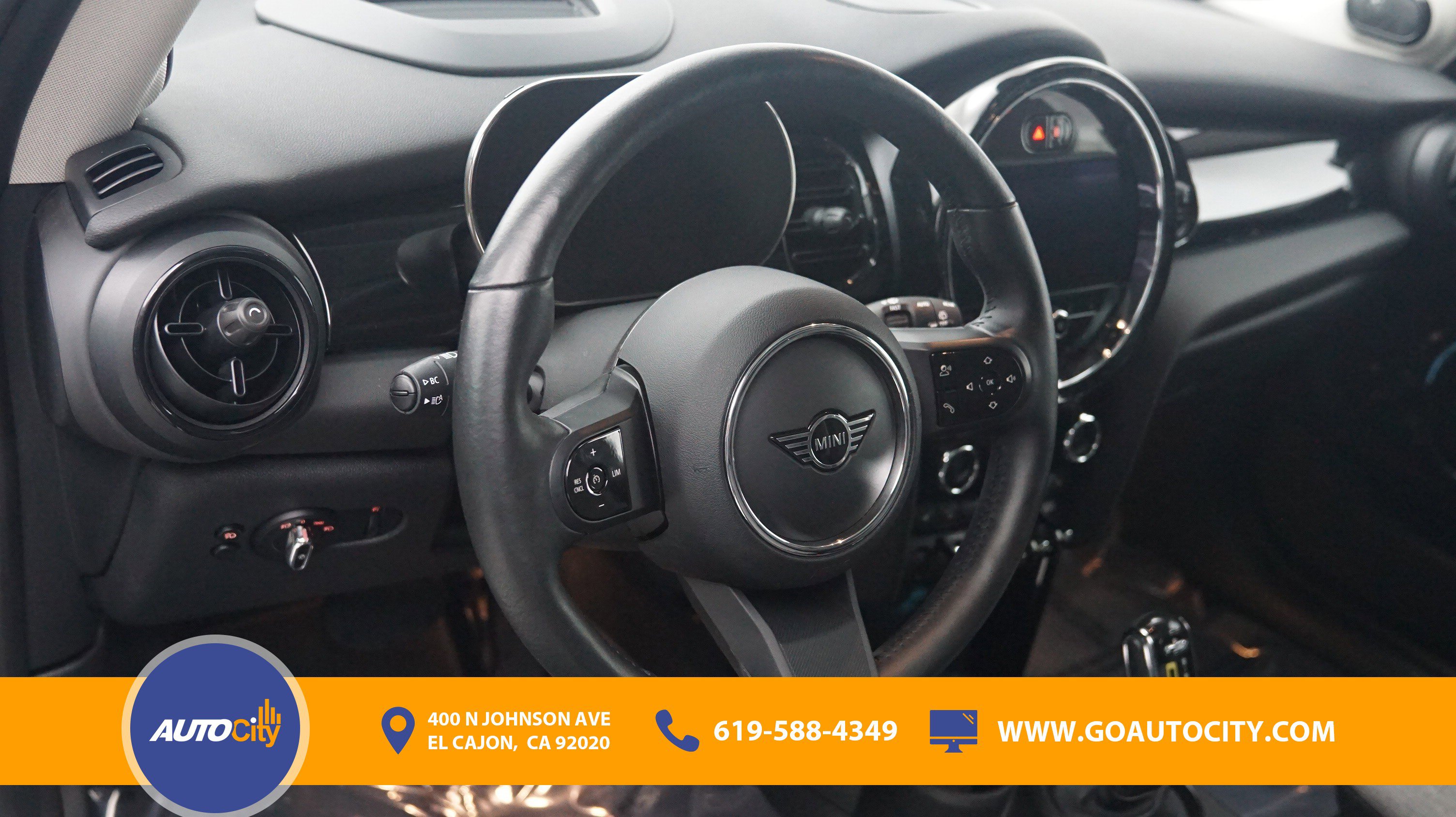 Used 2022 MINI Cooper SE image 8