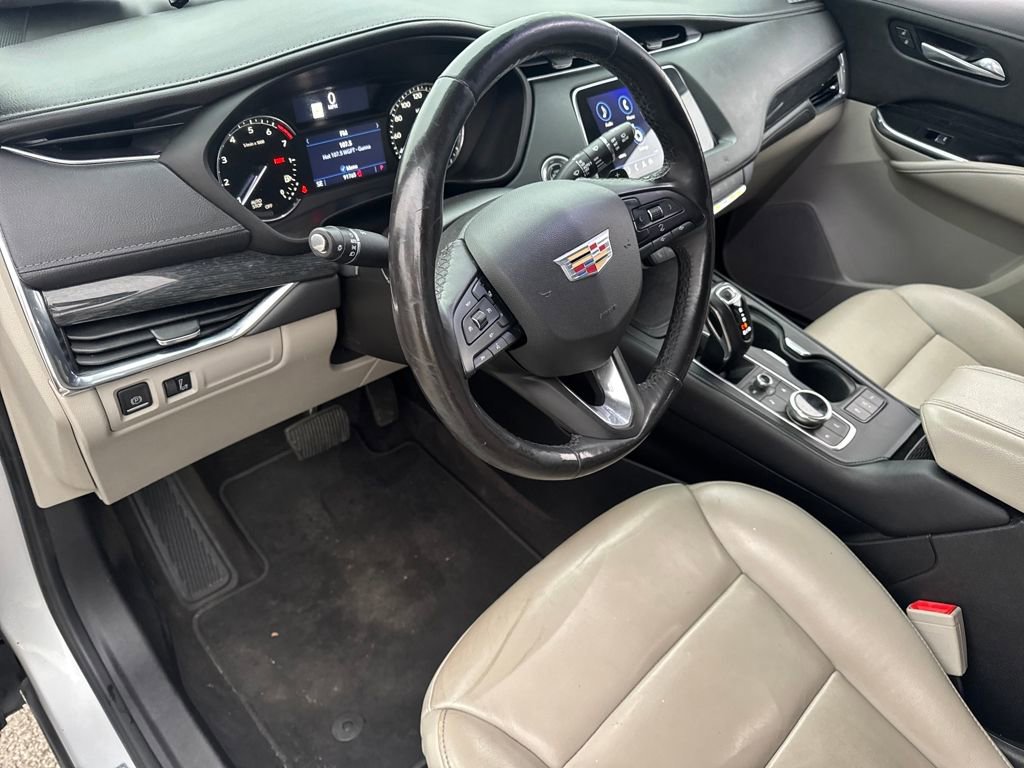 Used 2019 Cadillac XT4 Premium Luxury w/ Cold Weather Package image 19